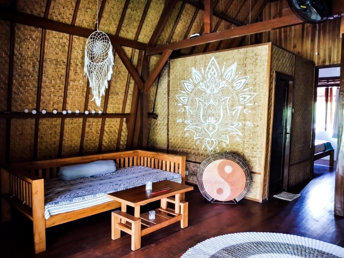 Gili Moonlight Retreat Villa Gili Islands Exterior photo